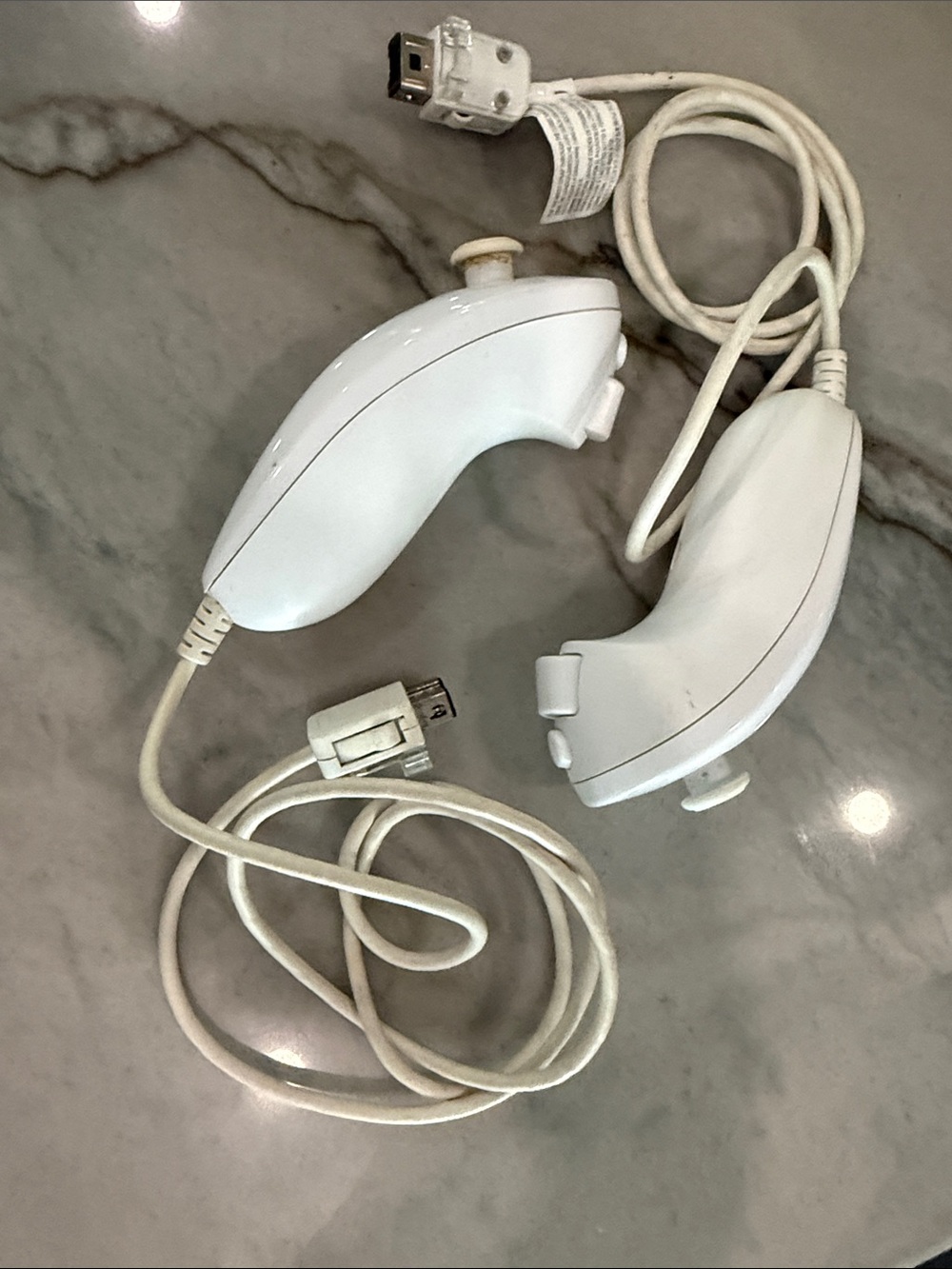 Nintendo Wii Nunchuk controllers pair (2) RVL-004 Gaming Play Fun
